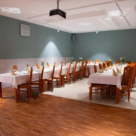 Skalka Motel *